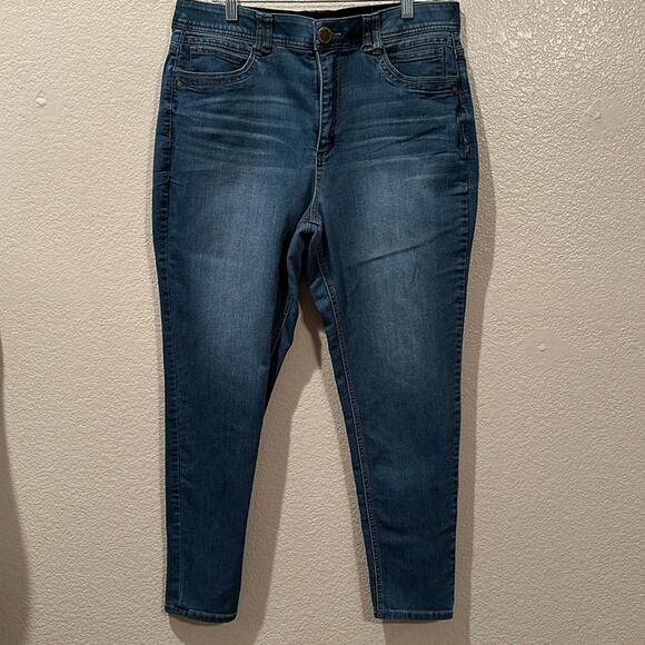 Democracy AB Technology Blue faded Jeans Sz 14 - Picture 1 of 5